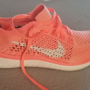 Nike fly knit running shoes